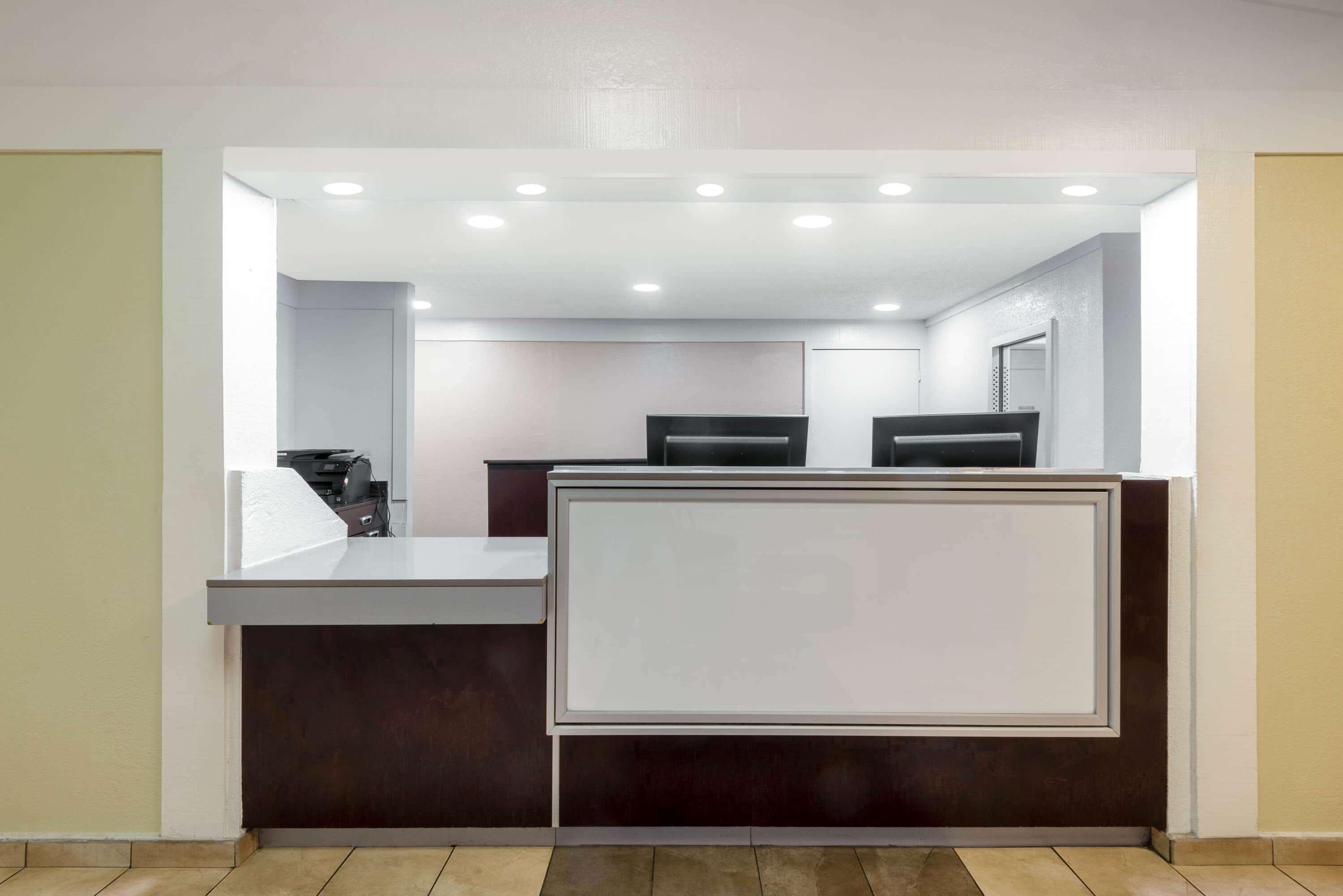 Travelodge By Wyndham Essington / Philadelphia Airport Экстерьер фото